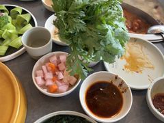 -故里和山·成都火锅(欢乐港湾店)