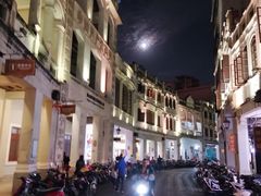 -海口骑楼小吃街