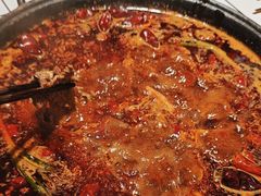 -旧街市鲜货老火锅(大光路店)