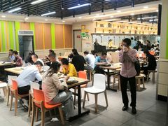 用餐区-家乐缘·自选快餐(金中环店)