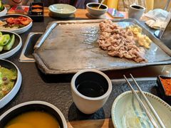 -犟牛家·榴莲烤肉(五棵松店)