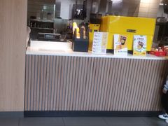 -麦当劳(乳山路店)