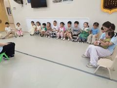 -好奇星国际托育(金地自在城校区)