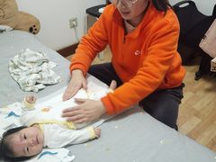 -舒月母婴月嫂育儿嫂(静安店)