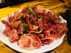 丽江紫洋芋-老滇山寨•云南特色菜•地方菜•民族风情歌舞表演(金碧店)