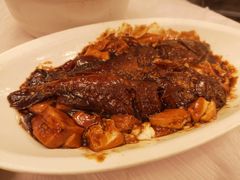 红烧豆腐烩小黄鱼-玲珑餐厅(陕西南路店)