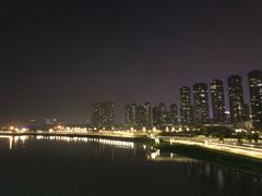 -南京眼步行桥