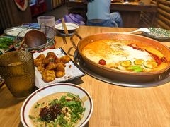 -洱火云南酸菜牛肉火锅(石景山当代商城店)