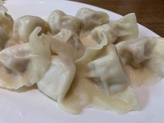 酸菜土猪肉水饺-上关雪東北菜(中房金谊店)