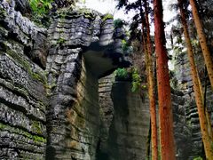 -梭布垭石林景区