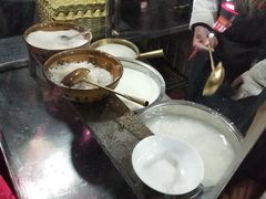 -清真老马家国华牛奶鸡蛋醪糟(正宁路店)