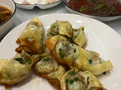 生煎馄饨-小实惠嘉(威海路店)