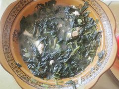 -华龙特色大骨鸡农家菜馆