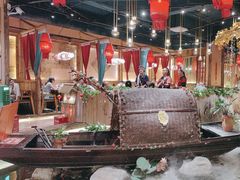 -老滇山寨•云南特色菜•地方菜•民族风情歌舞表演(金碧店)