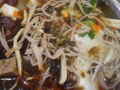 -老五鸡丝豆花面粉(瑞金北路68号院店)