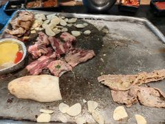 -犟牛家·榴莲烤肉(五棵松店)