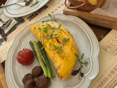 蘑菇培根煎蛋卷-THE PRESS(申报馆店)