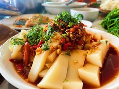 -岩保农家乐