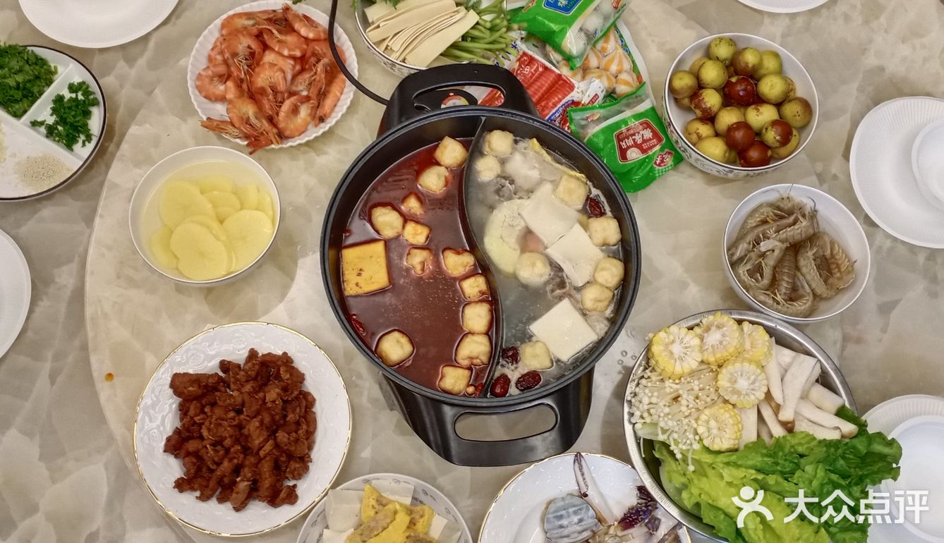 自家鸳鸯锅派对