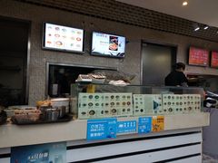 -红鼻子桂林米粉(金唐新光界店)
