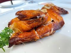 招牌蒜香鸡(半只)-万龙洲海鲜(广渠门店)