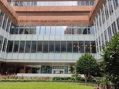 -香港大学