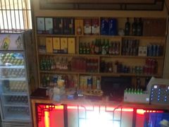 -依江春水烤鸭店