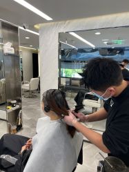 -简法造型·品牌形象店