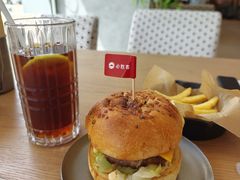 -必胜客(华都店)