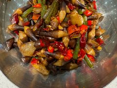 -辛香味烧鱼馆·非遗技艺·排骨红烧肉(光谷医药园店)