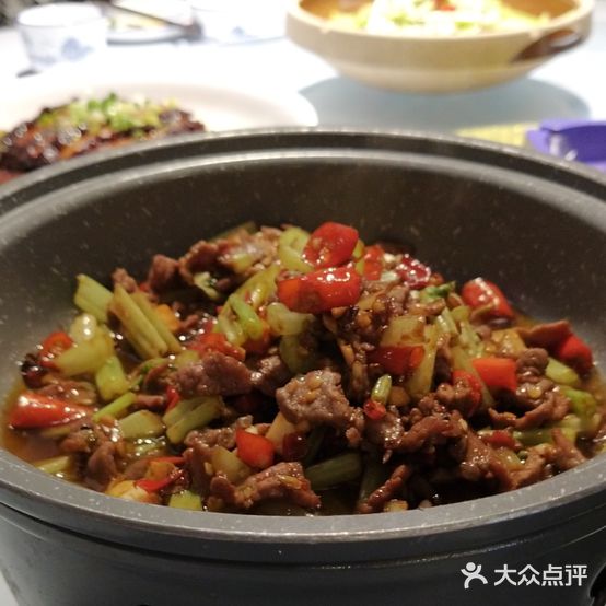家味湘情湘菜馆(亚龙湾路店)