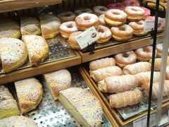 -巴黎贝甜(华堂新辰汇店)