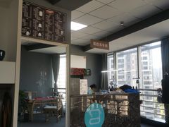 -易改衣·明星裁缝(金桥国际广场店)