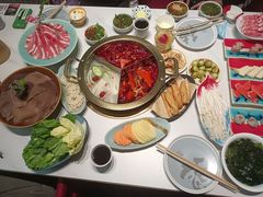 -宝龙城(杭州滨江店)