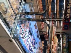 面包甜点陈列柜-85度C(广州石牌桥店)