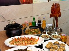 -荣基四海一家·家常菜·海鲜大排档(新安店)