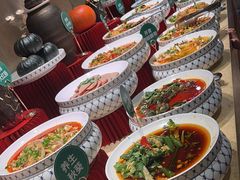 -亚马逊环球美食百汇(新城吾悦广场店)