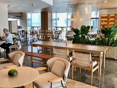 -J cafe 朝夕餐厅