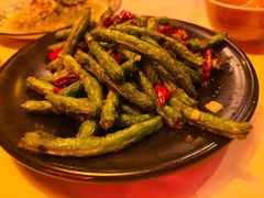 -龙门阵茶屋川菜馆(武康路店)