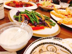 -清真·玛丽亚新疆菜主题餐厅(浙江中路店)