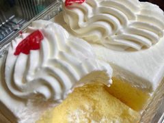 鲜奶小方蛋糕-红宝石·鲜奶小方·海派西点房(南丹店)