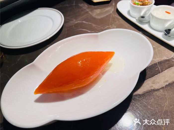 新荣记(BFC外滩金融中心店)蜜汁红薯图片