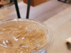 -星巴克臻选(成都太古里店)