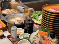 -牛YO寿喜烧·铁板烧和牛火锅自助(市府恒隆店)