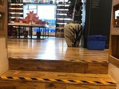 -新华书店(解放中路店)