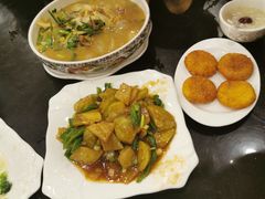 -布衣侯粥道馆(苍梧路店)