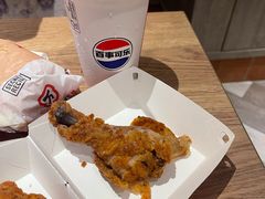 -肯德基(宝利丰店)
