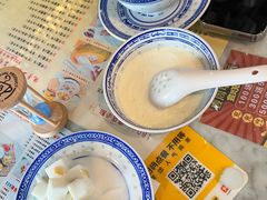 -广信牛奶甜品世家(台东店)