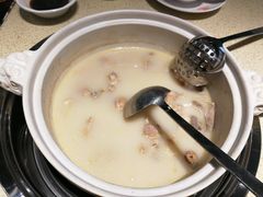 -煲大王猪肚鸡·椰子鸡火锅(红谷滩万达店)