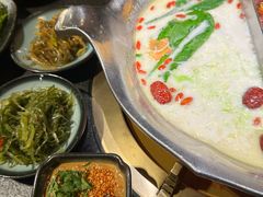 -湊湊火锅·茶憩(恒隆广场店)